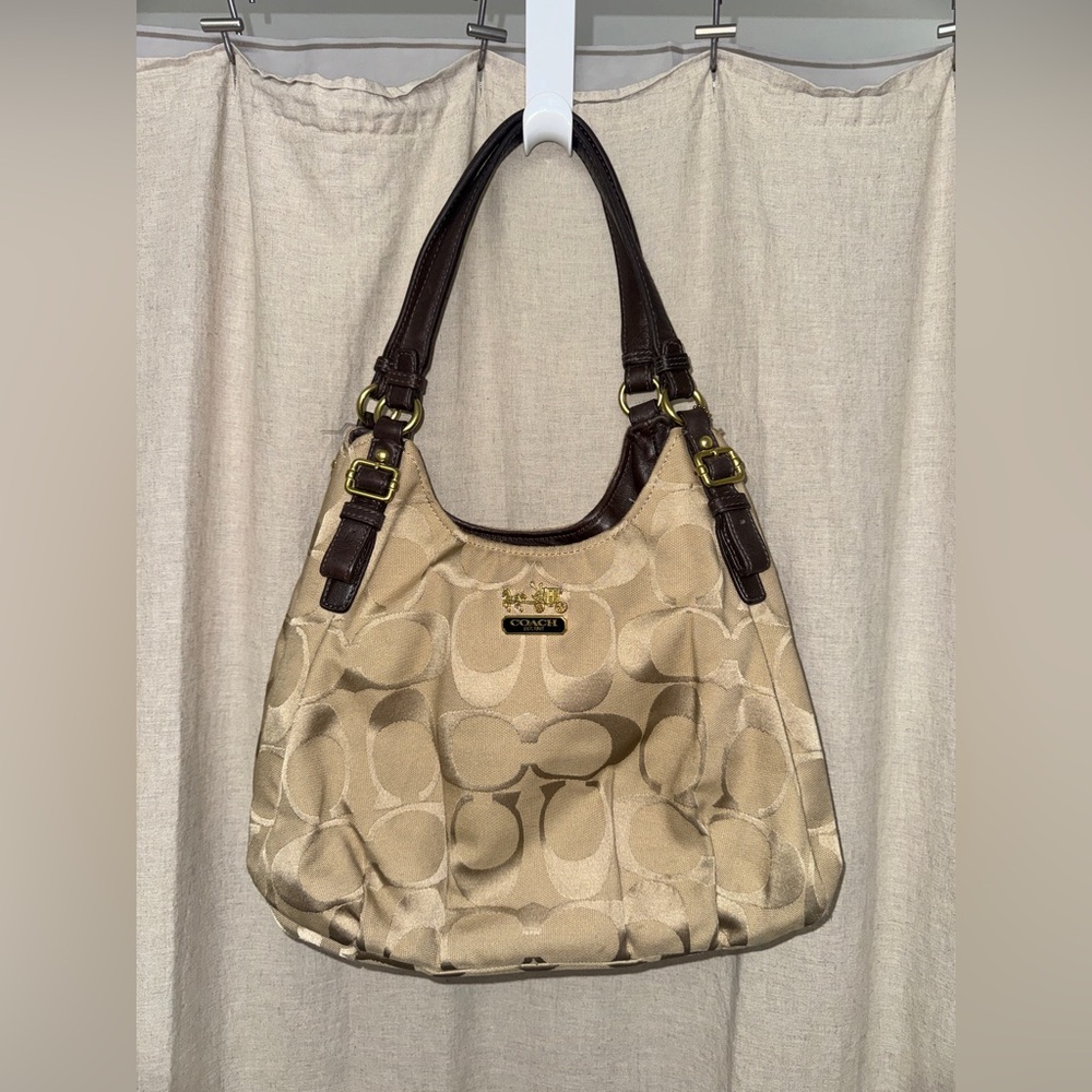 Coach Shoulder Bag